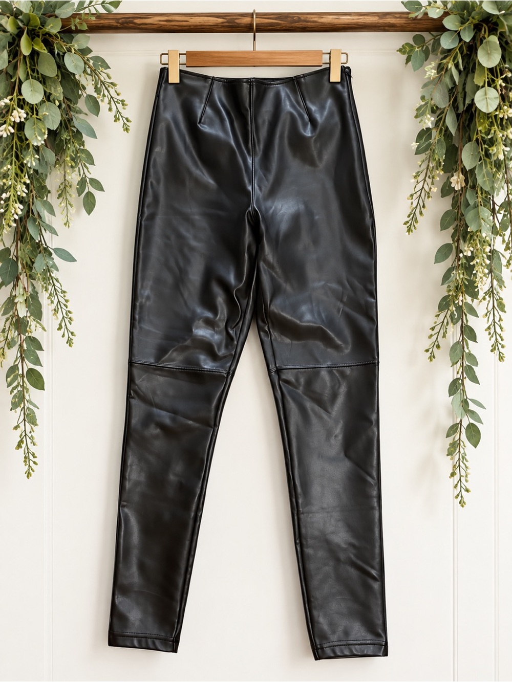 Abercrombie Black Vegan Leather Pants S